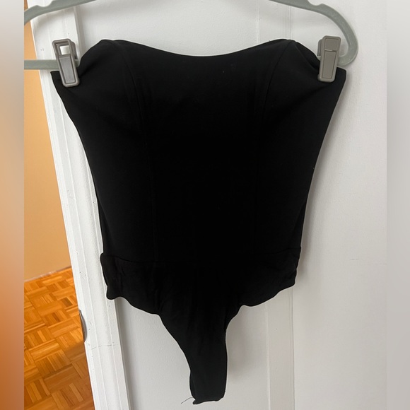 Revolve Bodysuit - Picture 5 of 7